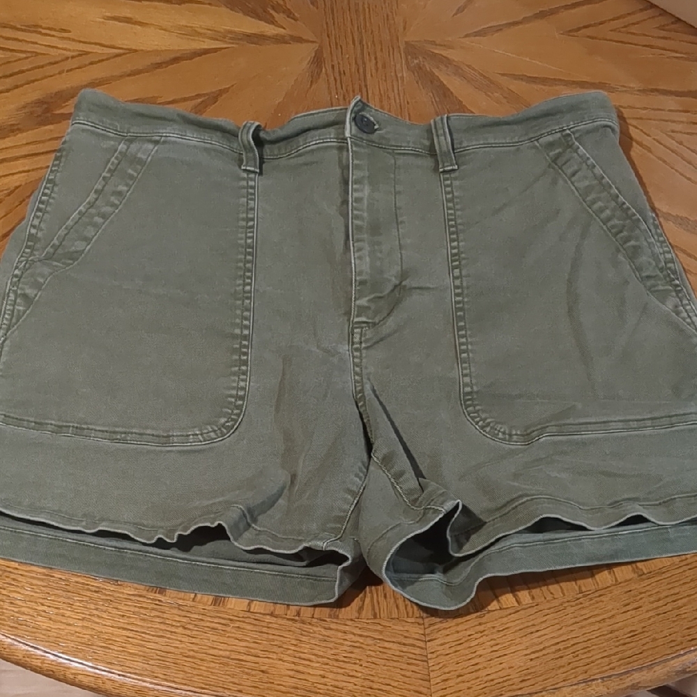 Madewell Midlength Shorts Army Green